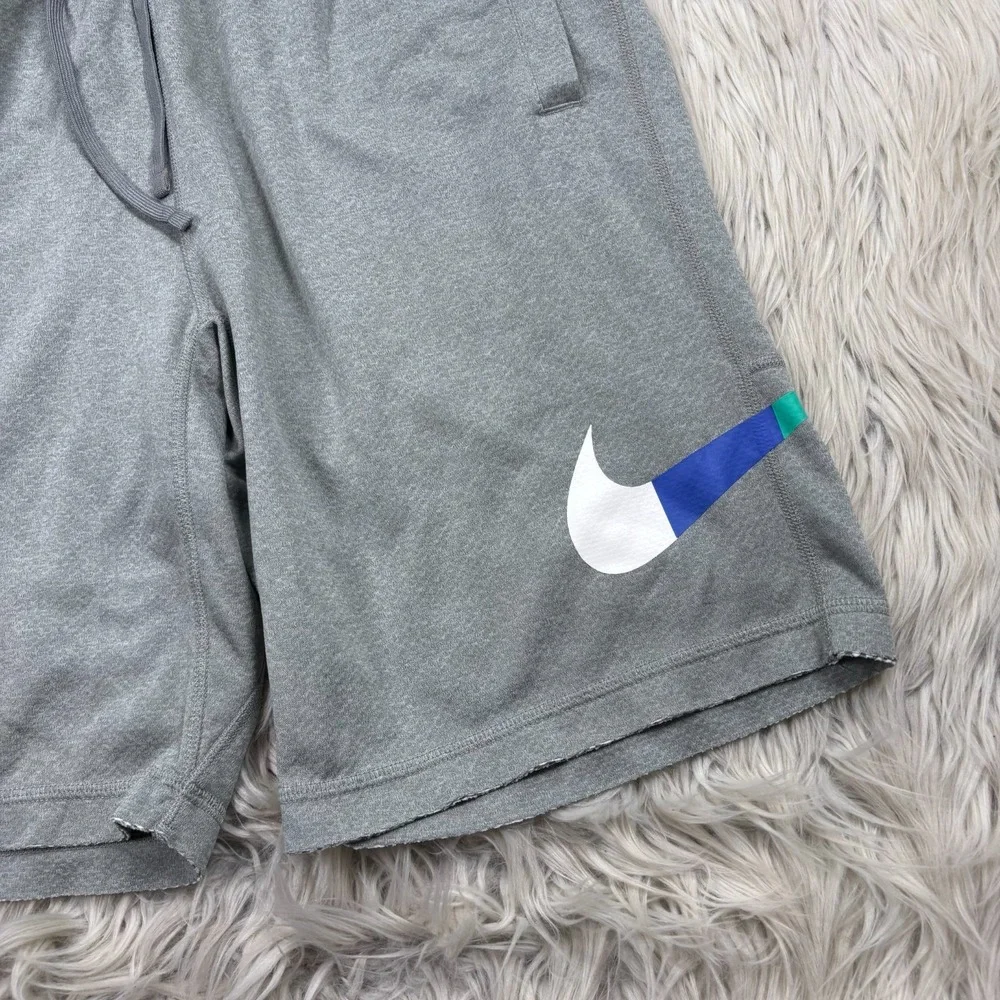 Nike SB Men's M Gray Sunday Shorts‎ Skate Skateboarding Pockets
